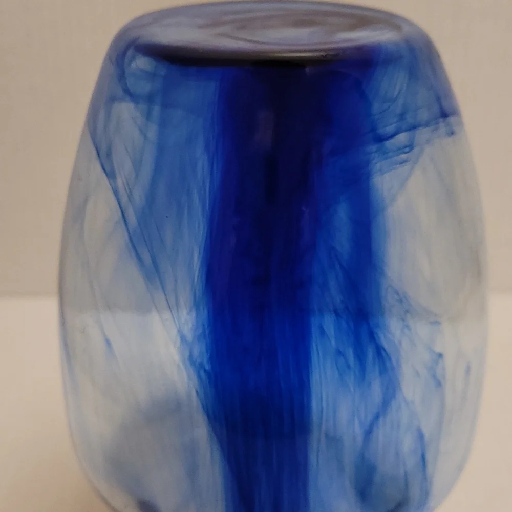 Beautiful Vintage Hand Blown Vase